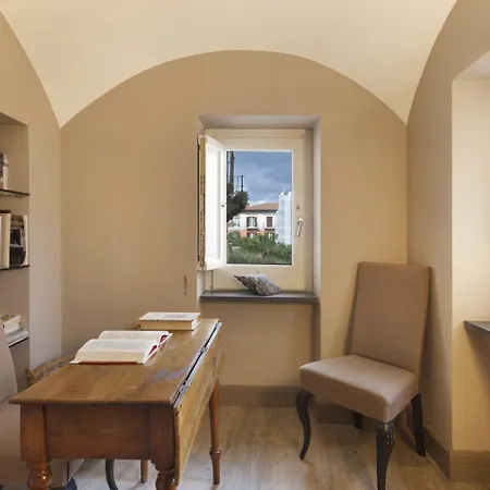 - Maison De Charme Apartment *